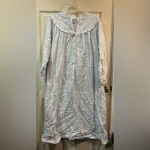 Lanz of Salzburg Pale Blue Pink Floral Tyrolean Flannel Gown size Medium